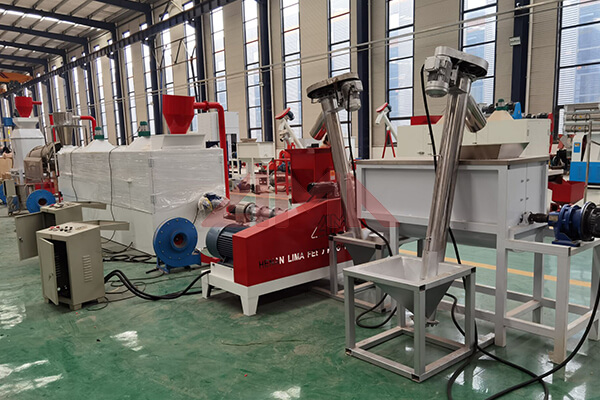 Fish Feed Machines and Floating Feed Production Line 